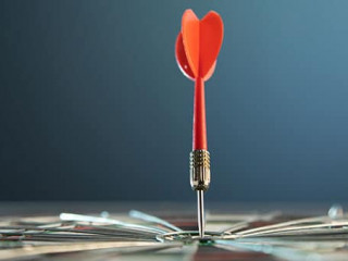 Dartpfeil-320383609-AS-Tiko