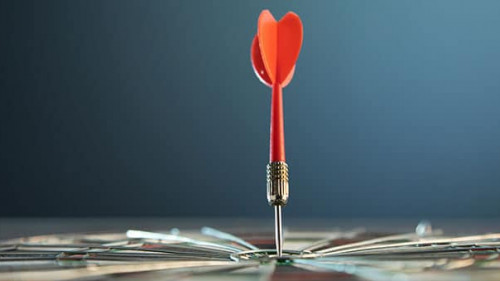 Dartpfeil-320383609-AS-Tiko