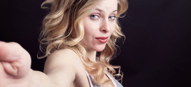 Frau-Selfie-5850640-PB-Sammy-Williams