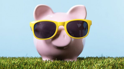 Piggy Bank on vacation