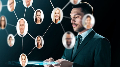 Anzugtraeger-Netzwerk-159745825-AS-Syda-Productions