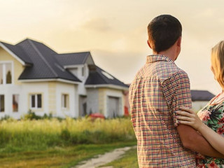 Haus-Paar-121091409-FO-Smole