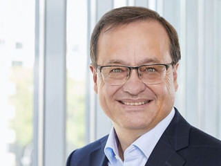 Dr-Christoph-Wetzel-2021-fpb-AG