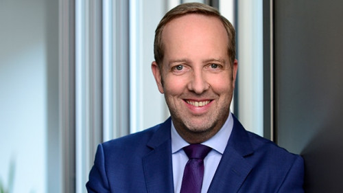 Ulrich-Haeselbarth-2021-HanseMerkur