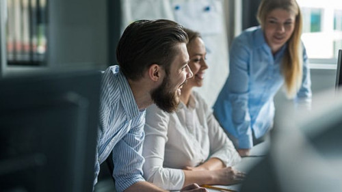 Colleagues brainstorming together