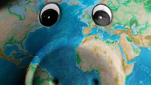 Sparschwein-Weltkarte-61853903-FO-michaklootwijk