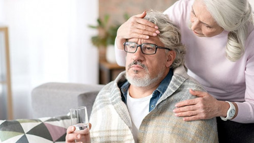 Frau-Mann-krank-178574777-FO-Yakobchuk-Olena