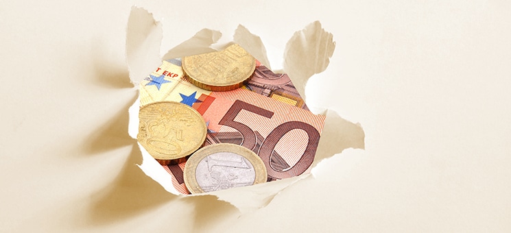 Geld-384001630-AS-Yay-Images