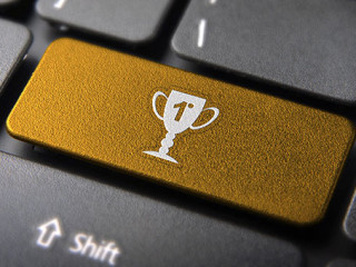 Tastatur-Pokal-54249822-AS-cienpies