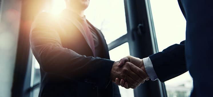 Handshake-321631330-AS-alphaspirit