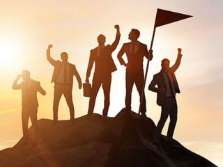 Gewinner-Gipfel-255621270-AS-Elnur