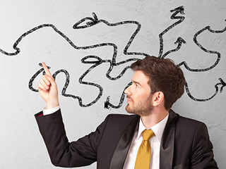 Anzugtraeger-Pfeile-292290172-AS-ra2-studio