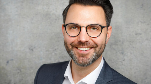 Adrian-Santoro-2022-KlinikRente