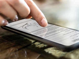 Digital Signature On Contract Document Online