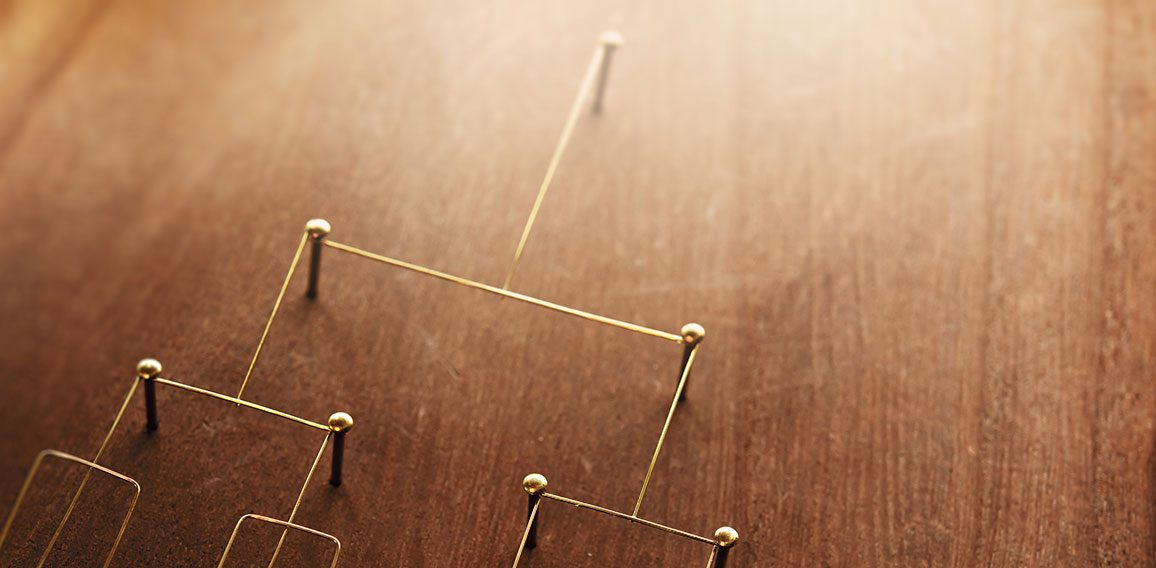 Hierarchy, command chain, company / organization structure or la