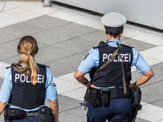 two german female police officer