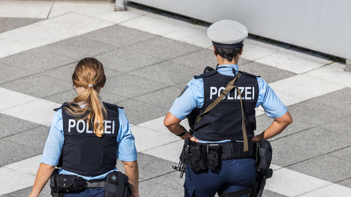 two german female police officer