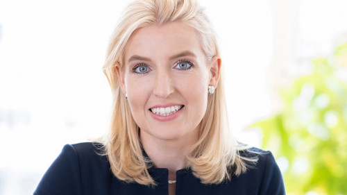 Dr-Claudia-Max-2022-Zurich