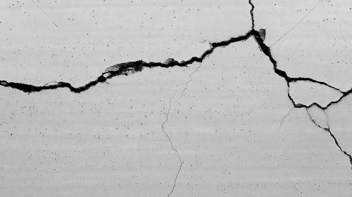 crack white concrete wall texture