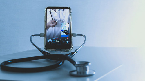 Telemedicine concept,Medical Doctor online communicating the pat