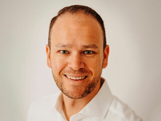 Jens-Becker-2022-Zurich-Gruppe-Deutschland