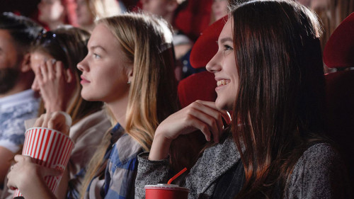 Kino-5775077-PB-Amitkrsocial