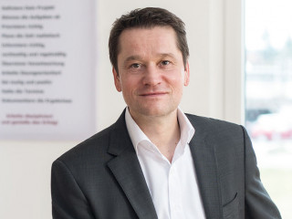 Prof-Michael-Hauer-2022-IVFP