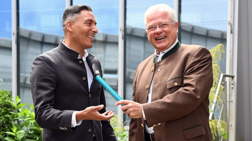 Staffeluebergabe-Handwerk-2022-Muenchener-Verein