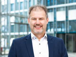 Holger-Kraeker-2022-Fonds-Finanz