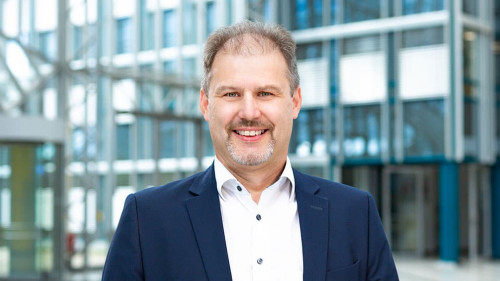 Holger-Kraeker-2022-Fonds-Finanz