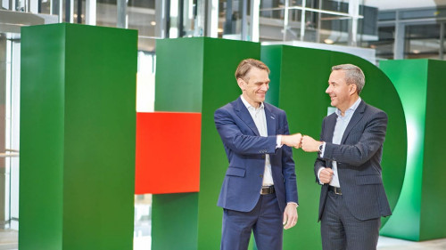 Warkentin-Lohmann-2022-Talanx-AG