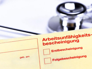 Stethoskop-AU-203143929-AS-FotoIdee