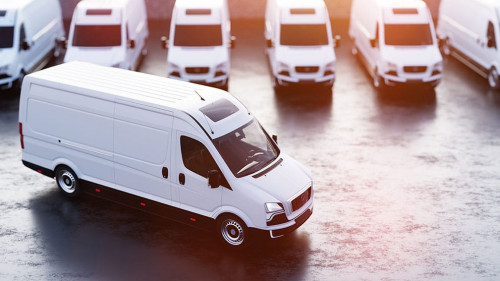 Fahrzeug-Flotte-526079949-AS-Photocreo-Bednarek