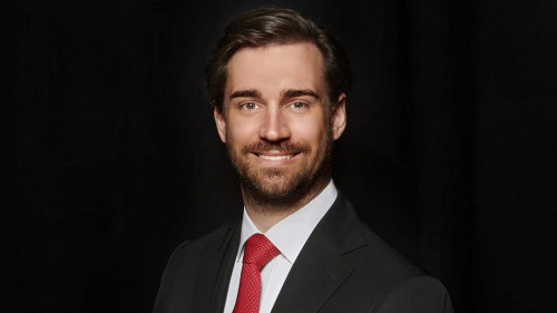 Pascal-Wannicke-2022-Policen-Direkt