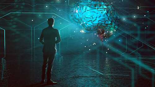 Mann steht vor künstlicher Intelligenz