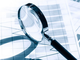 Lupe-Bilanzen-51303221-AS-cosma