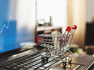 Boerse-Einkaufswagen-226325242-AS-SasinParaksa