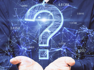 Haende-Fragezeichen-403261252-AS-Who-is-Danny