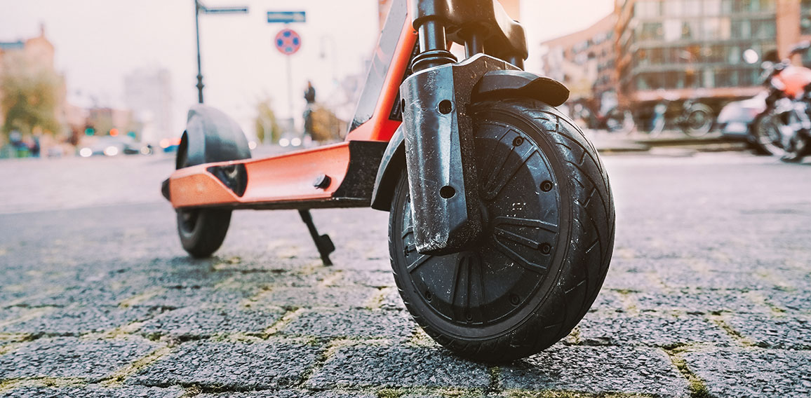 E-Scooter-303438247-AS-Igor-Tichonow