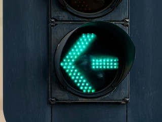 Green arrow left-turn traffic signal
