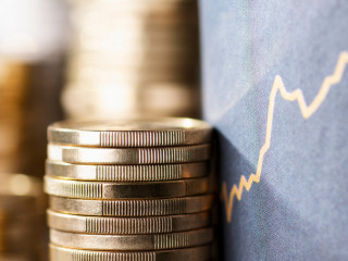 Muenzen-Kurs-495646830-AS-gopixa