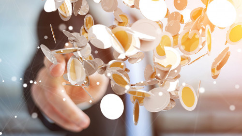 Anzugtraeger-Muenzen-167591827-AS-sdecoret