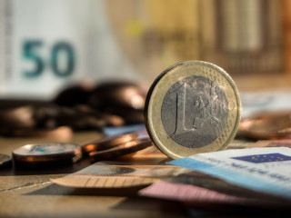 Geld-197758100-AS-Ieva