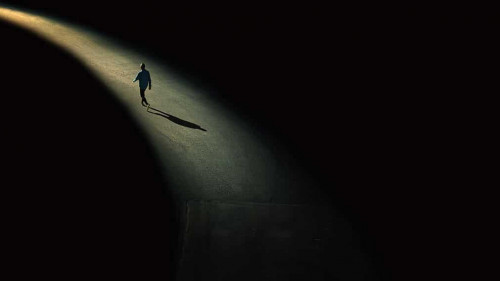 Mann-Licht-344112924-AS-fran-kie