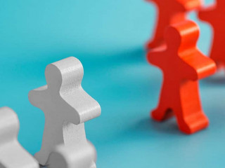 Gruppen-gegenueber-416627634-AS-spyrakot