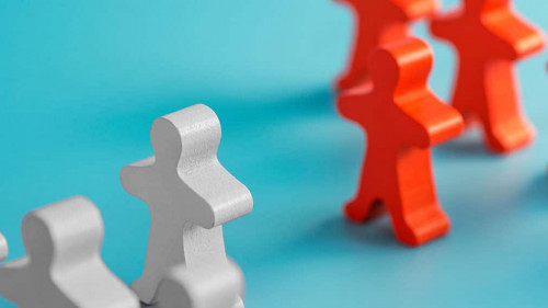 Gruppen-gegenueber-416627634-AS-spyrakot