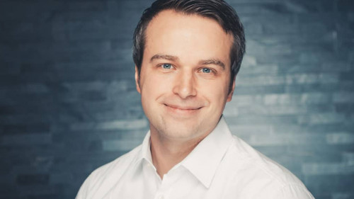 Julian-Traut-2023-Xempus