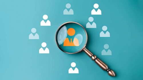 Lupe-Koepfe-516251628-AS-Looker-Studio