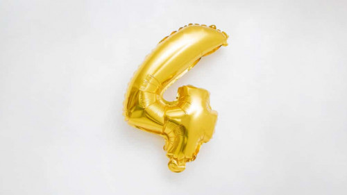 Vier-Ballon-golden-522558699-AS-Paul