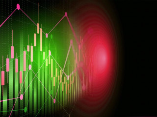 Candlesticks-525899384-AS-iamchamp